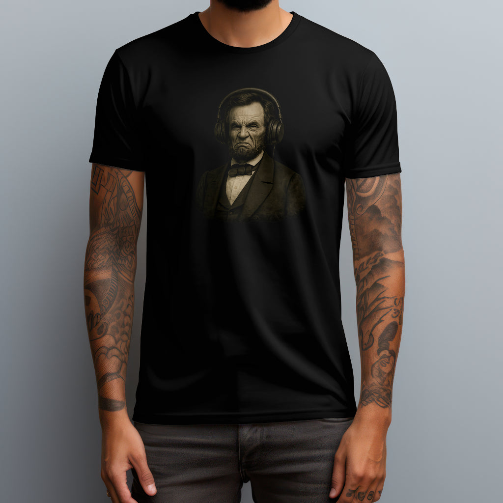 Lincoln Bass Face T-Shirt