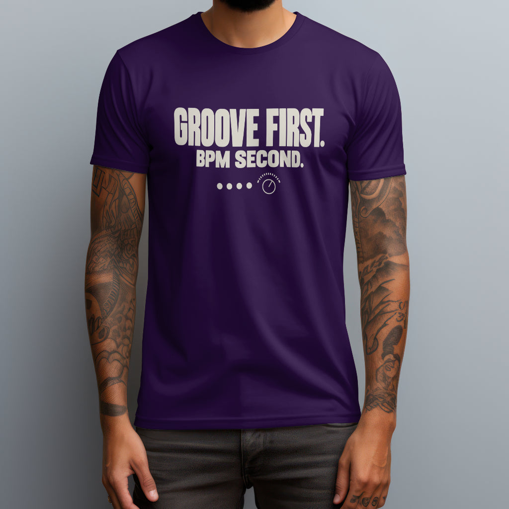 groove outranks the number purple