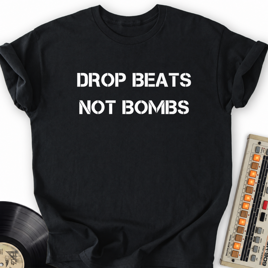 Drop Beats T-Shirt – Black flat lay