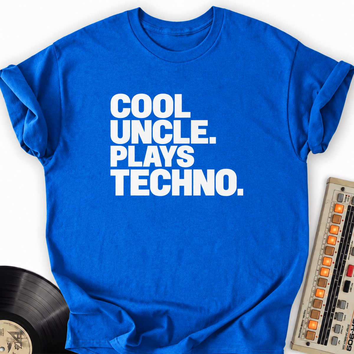 cool uncle plays techno royal