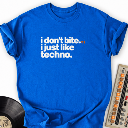 i dont bite i just like techno royal