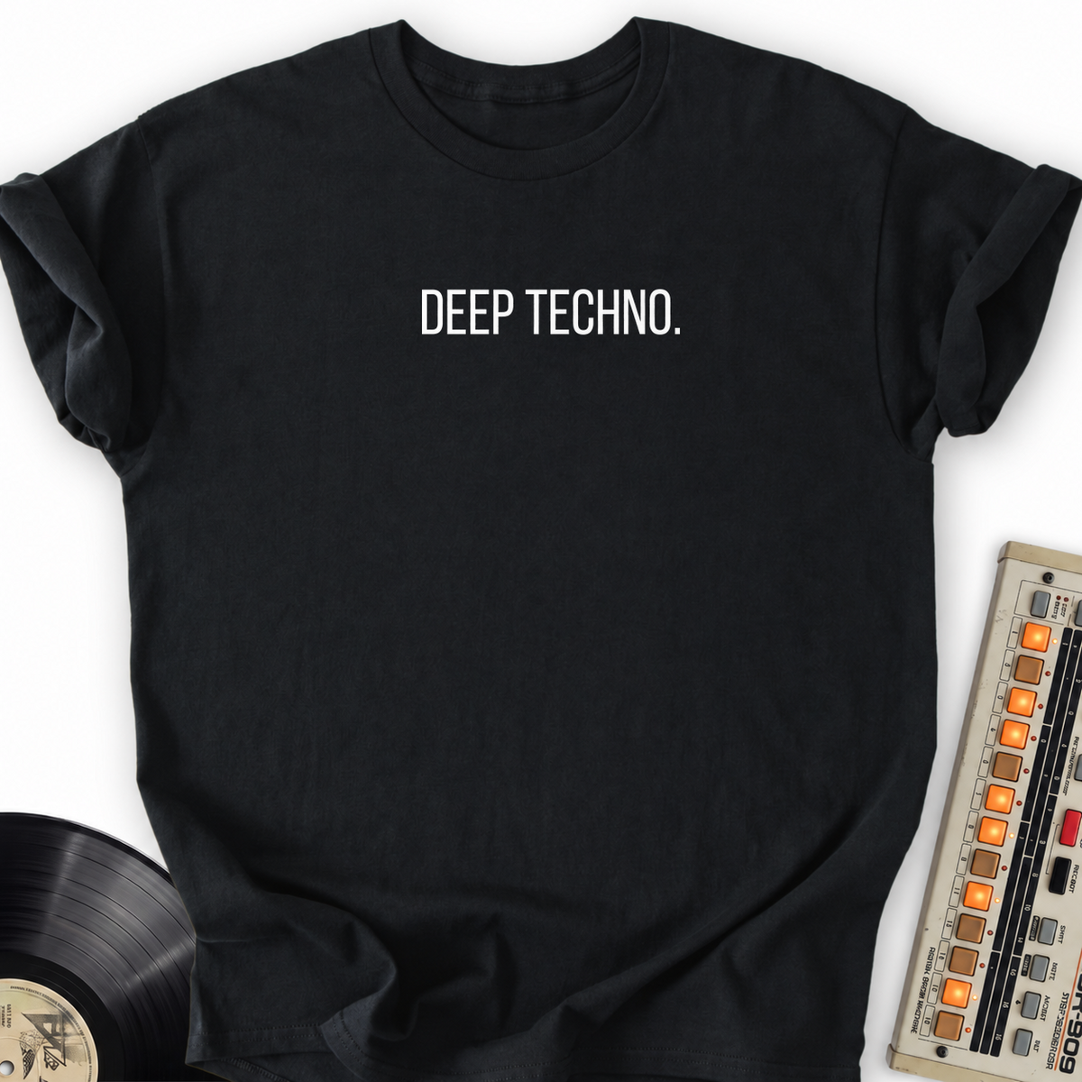 Deep Techno T-shirt – Black flat lay
